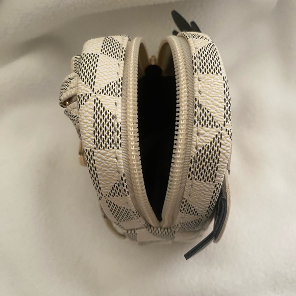 Owl Keychain/Mini Purse - Picture 3 of 5